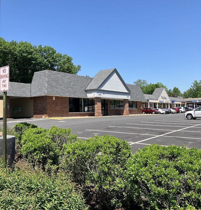 Troy Plaza Shopping Center<br> Lake Hiawatha,Township of Parsippany Gallery Image | The Footing Factory