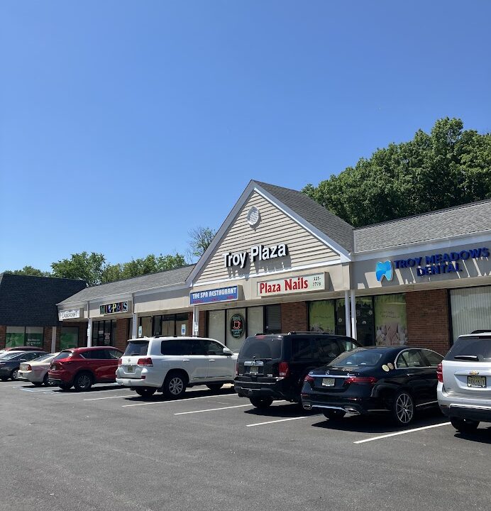 Troy Plaza Shopping Center<br> Lake Hiawatha,Township of Parsippany Gallery Image | The Footing Factory
